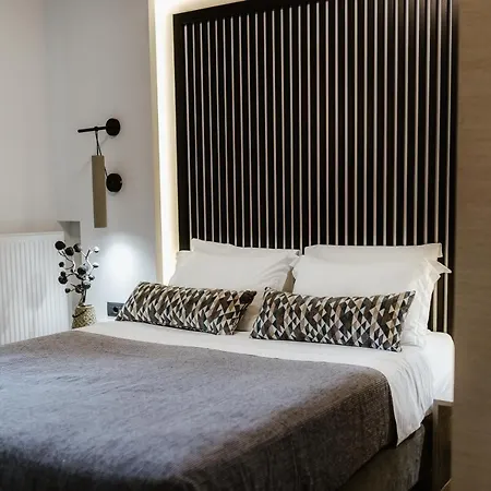 Andrew's Luxury Apartment *