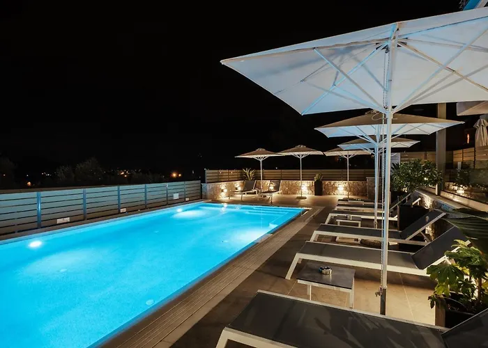 Andrew's Luxury Апартаменты *