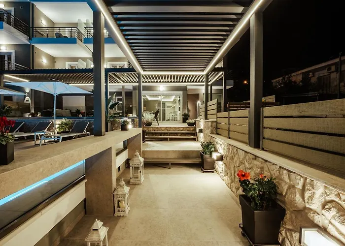 Апартаменты Andrew's Luxury *