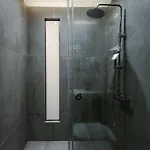 Andrew's Luxury * نافبليو