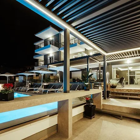 Daire Andrew's Luxury *