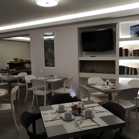 Andrew's Luxury *