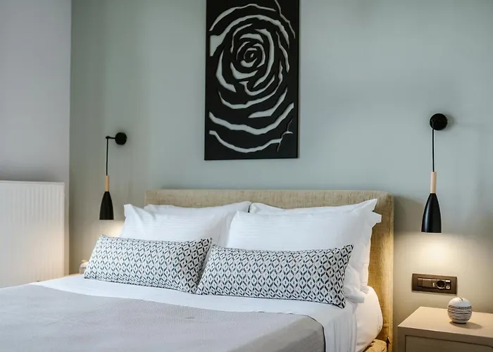 Andrew's Luxury Apartment